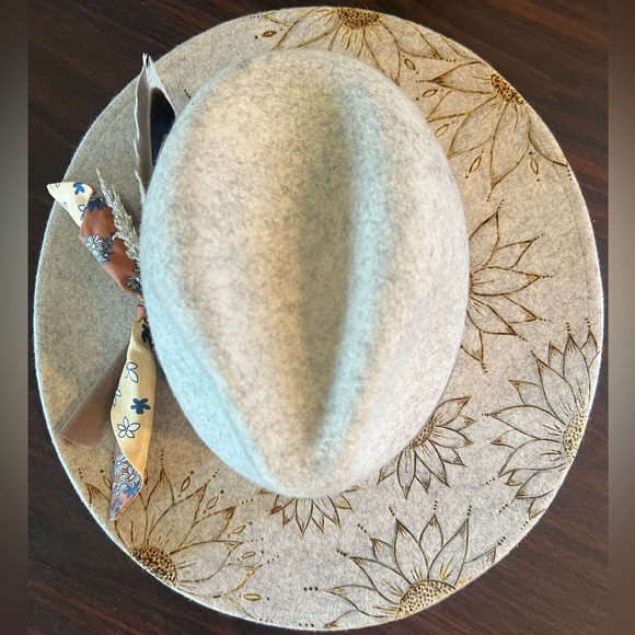 Custom Burned Lack of Color Mandala Sunflower Fedora - Picture 3 of 12